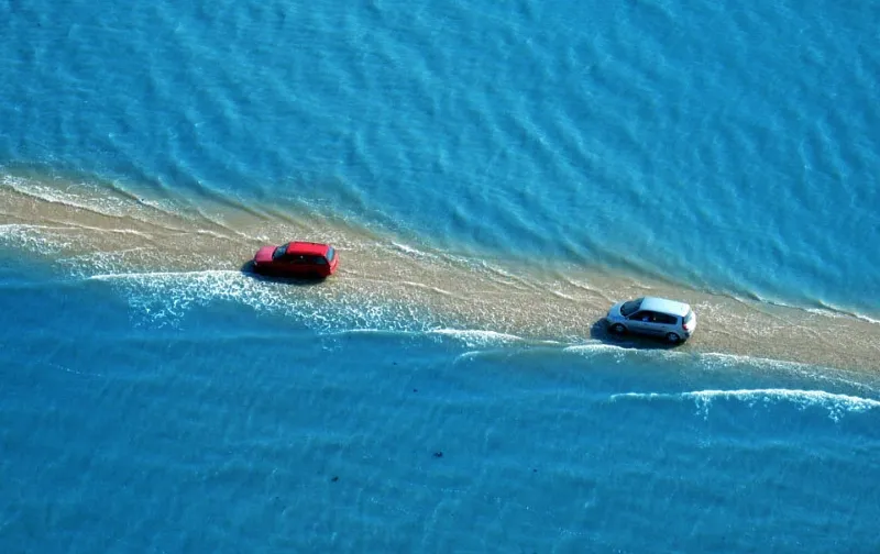 Old Hollywood Heartbeat Prelude: Vintage Warm Glow